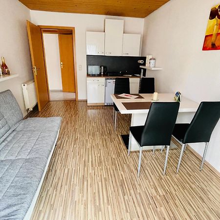 Kleine Ein Zimmer Wohnung Mit Gartenanlage Salem  Ngoại thất bức ảnh